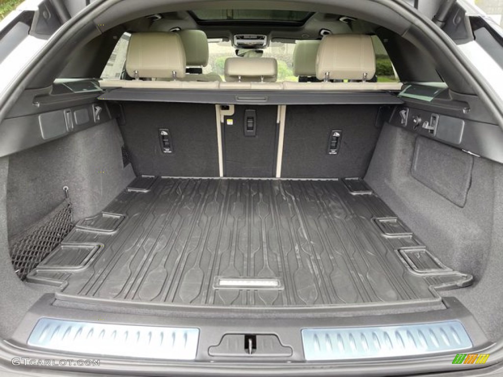 2021 Range Rover Velar R-Dynamic S - Fuji White / Acorn photo #23