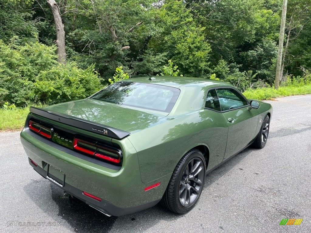 2021 Challenger R/T Scat Pack - F8 Green / Black photo #6