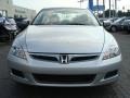 2006 Alabaster Silver Metallic Honda Accord SE Sedan  photo #2