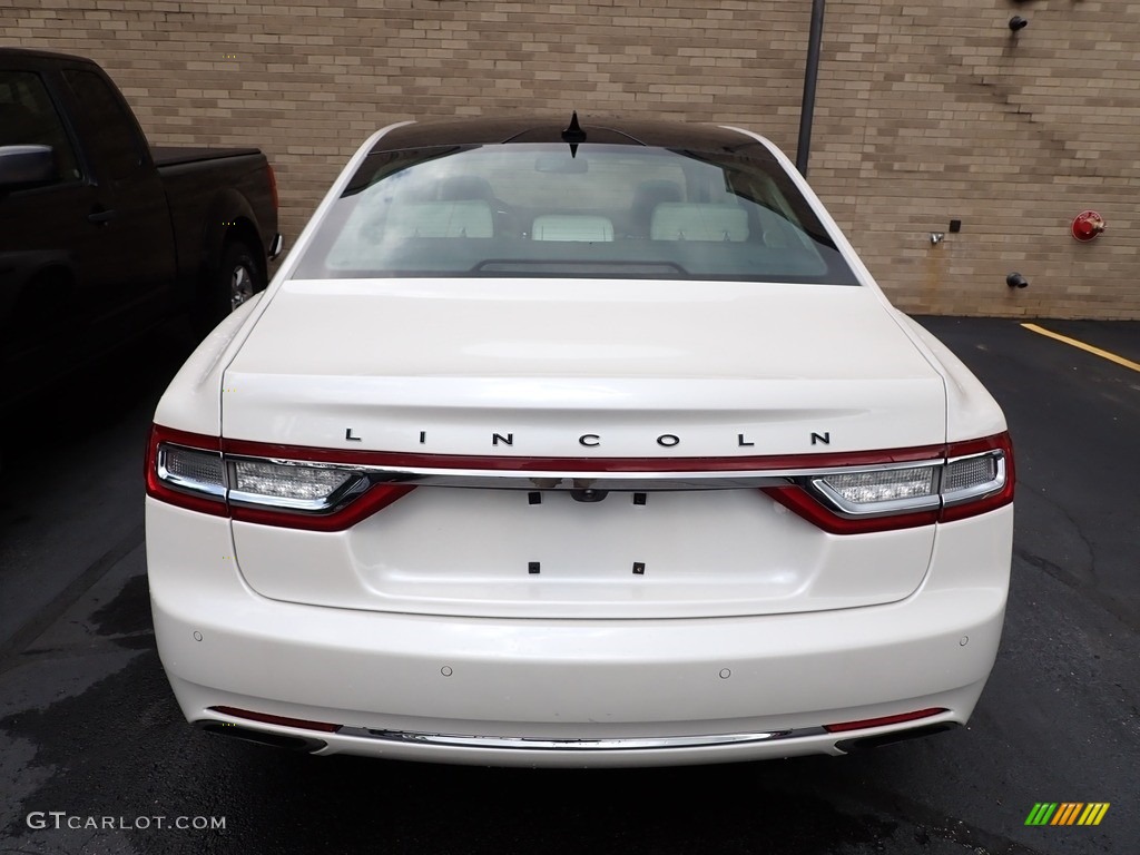 2018 Continental Black Label AWD - White Platinum / Chalet Theme photo #3