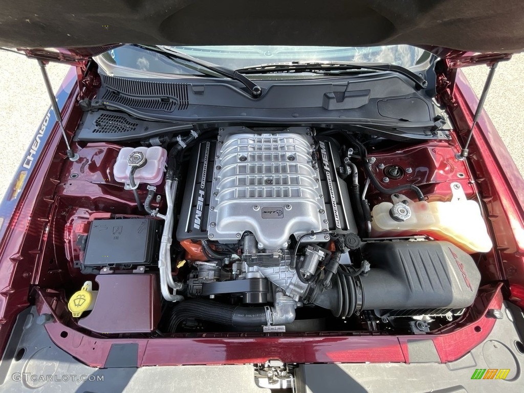 2018 Dodge Challenger SRT Hellcat Engine Photos