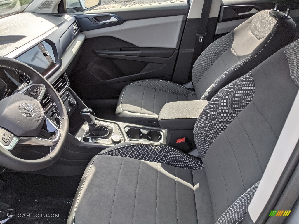 2022 Volkswagen Taos SE 4Motion Front Seat Photo #142436670