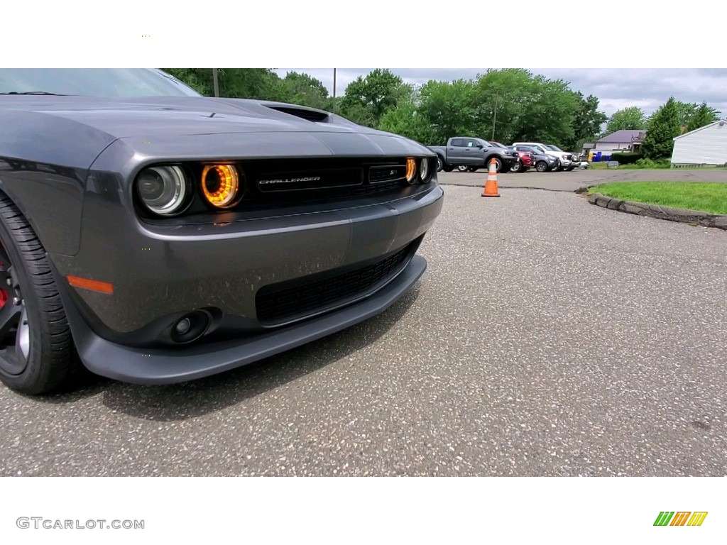 2018 Challenger SRT 392 - Granite / Black photo #29