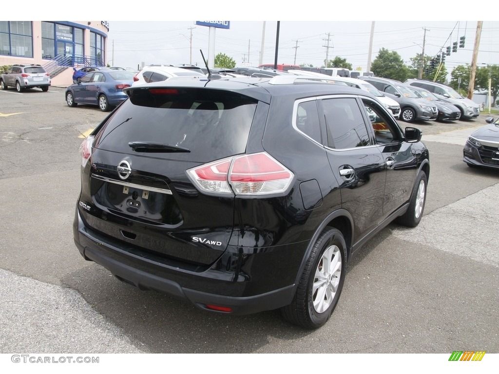 2015 Rogue SV AWD - Super Black / Charcoal photo #5