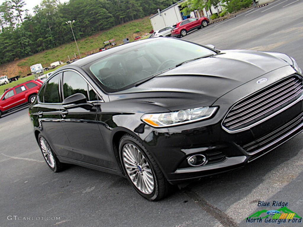 2014 Fusion Titanium - Tuxedo Black / Charcoal Black photo #28