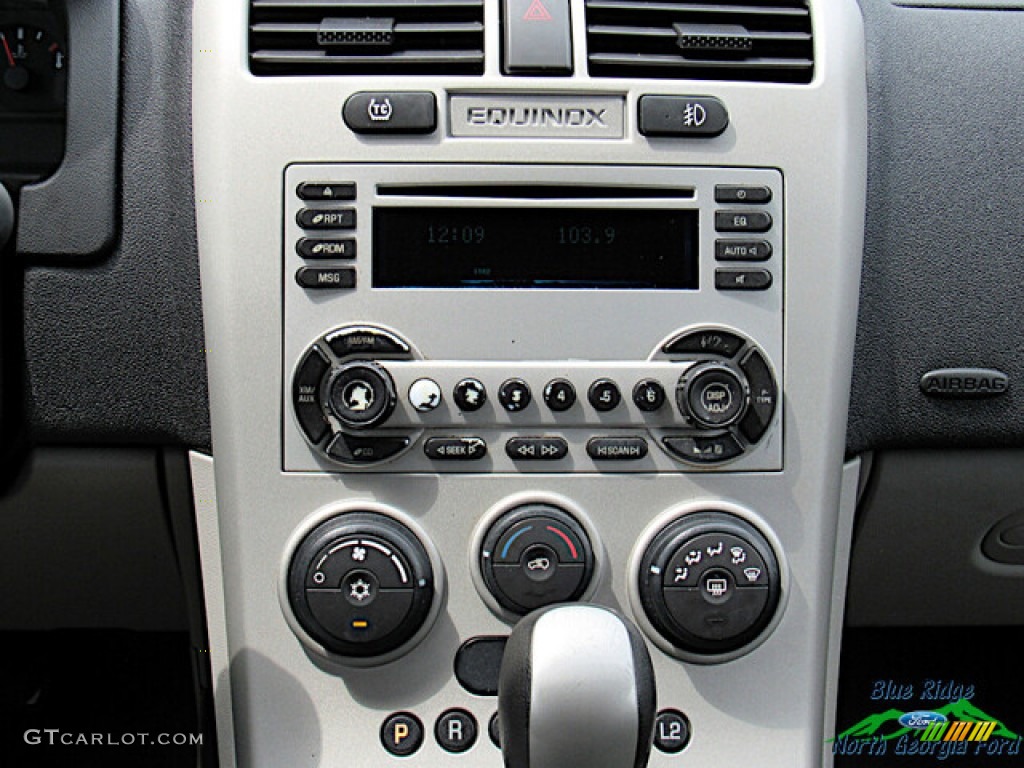 2006 Equinox LT - Galaxy Silver Metallic / Light Gray photo #17