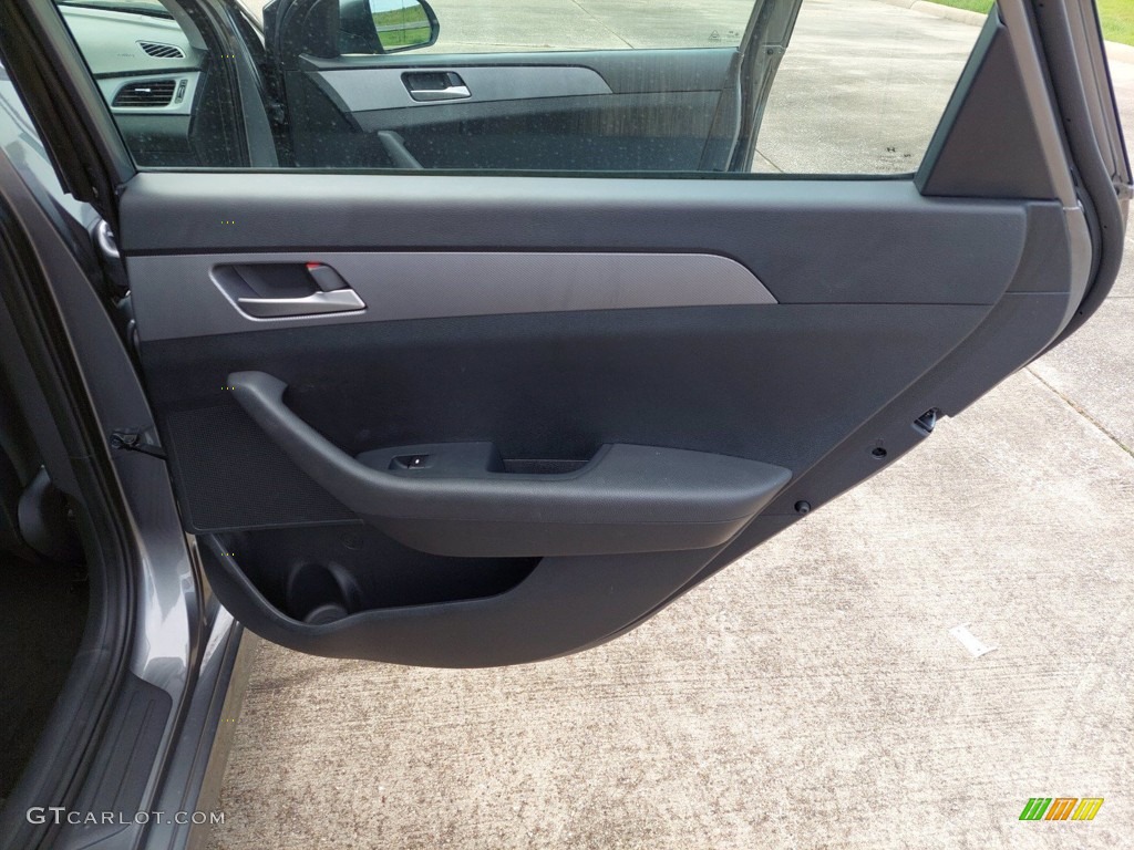 2019 Sonata SE - Machine Gray / Black photo #26