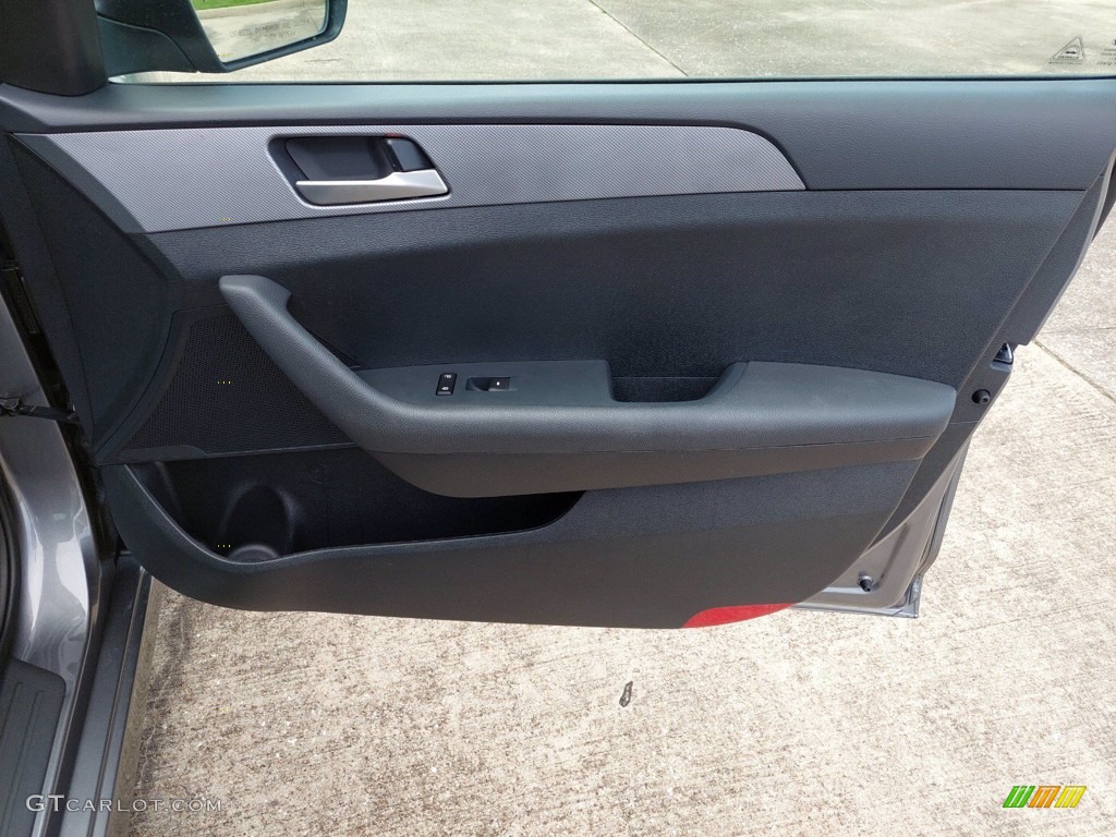 2019 Sonata SE - Machine Gray / Black photo #27