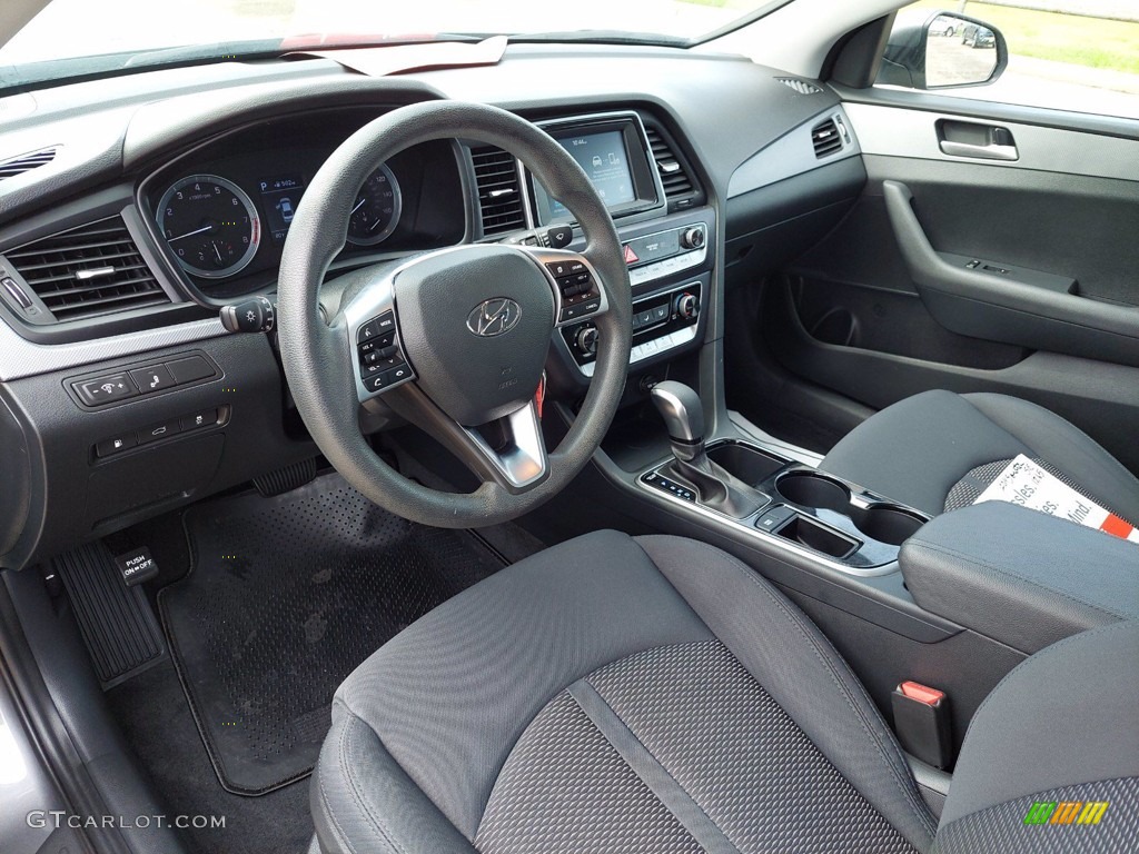 2019 Sonata SE - Machine Gray / Black photo #29