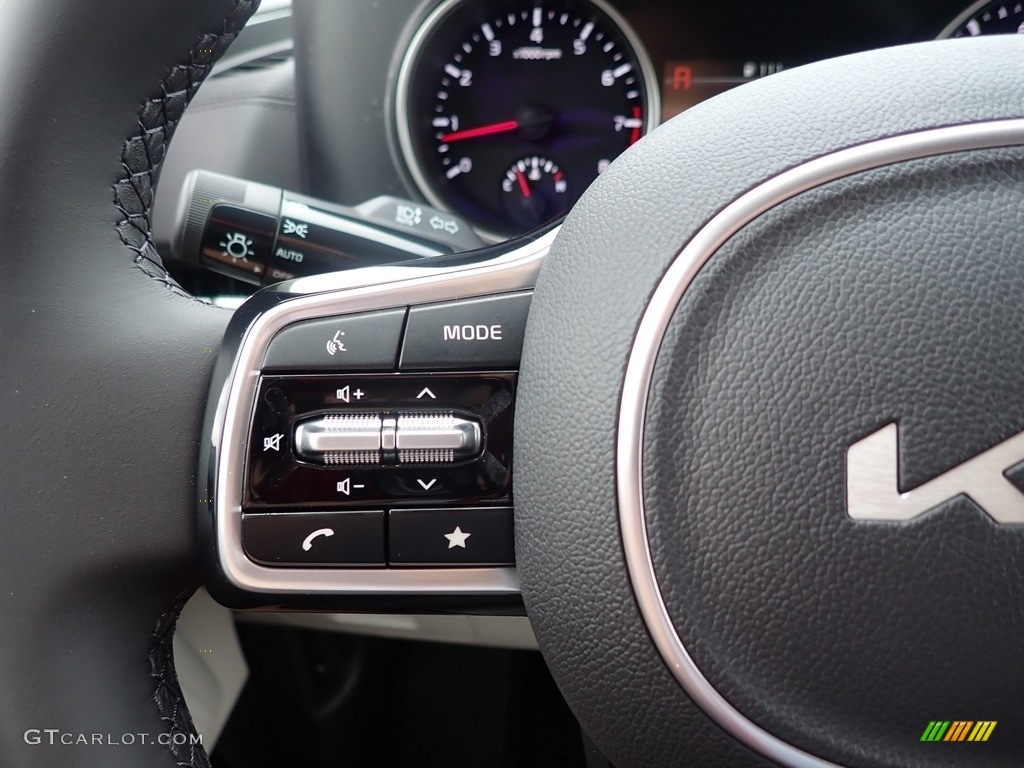 2022 Kia Carnival LX Off Black Steering Wheel Photo #142442158