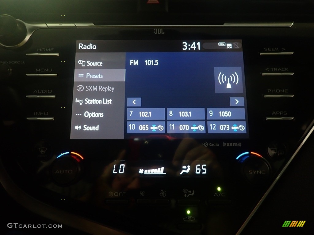 2018 Camry XLE - Brownstone / Black photo #28