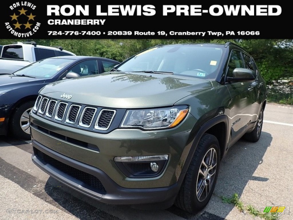 2018 Compass Latitude 4x4 - Olive Green Pearl / Black/Ski Gray photo #1