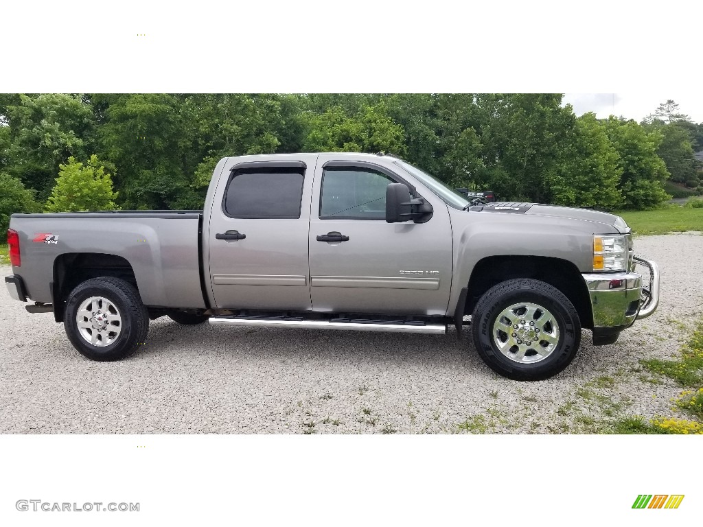 2013 Silverado 2500HD LT Crew Cab 4x4 - Graystone Metallic / Ebony photo #31