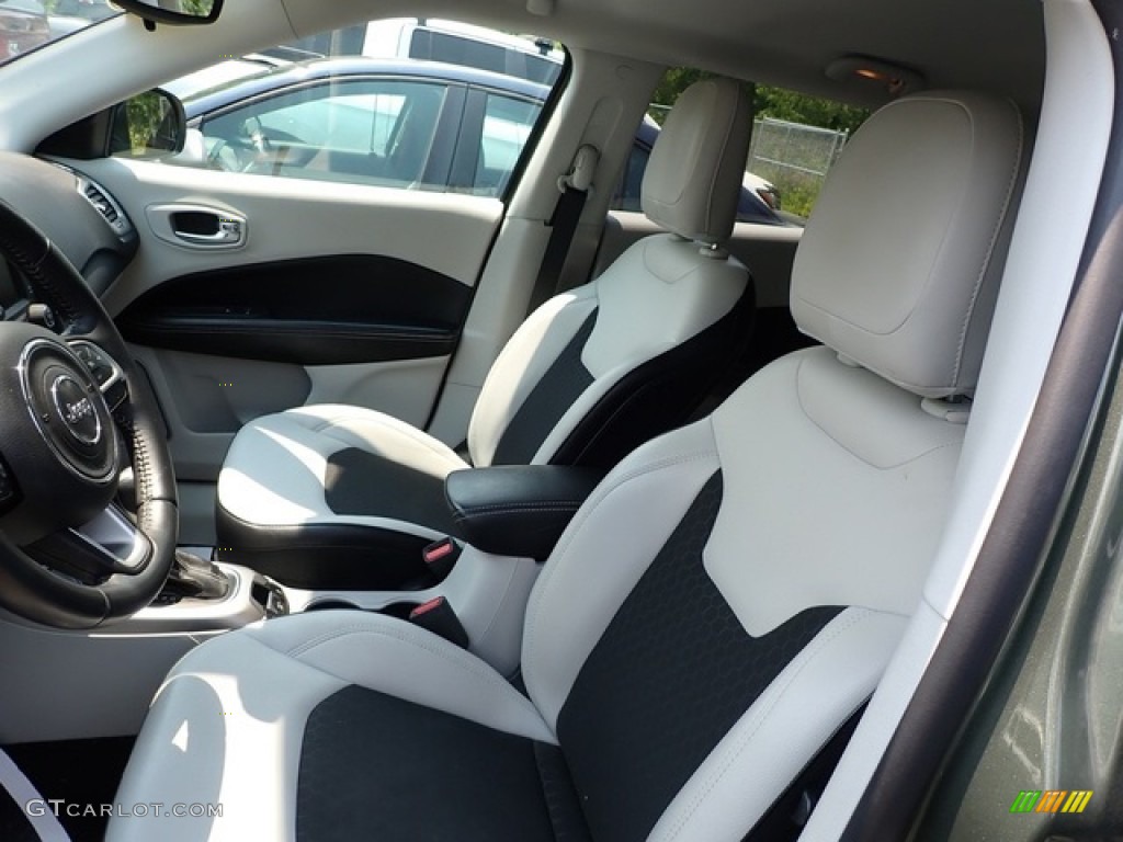 2018 Compass Latitude 4x4 - Olive Green Pearl / Black/Ski Gray photo #4
