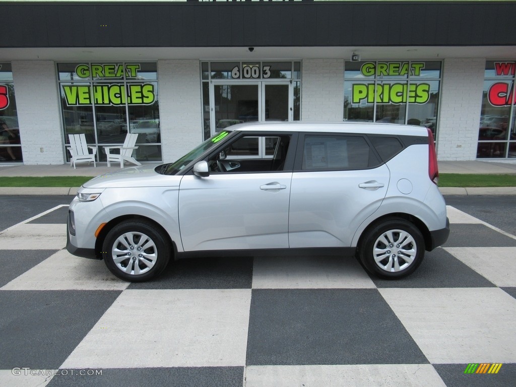 2020 Soul LX - Sparkling Silver / Black photo #1