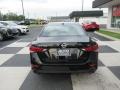 Super Black - Sentra SV Photo No. 4