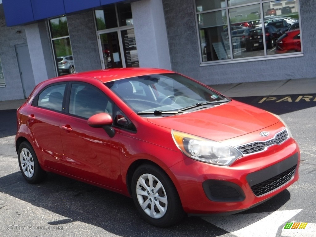 2013 Rio EX 5-Door - Signal Red / Black photo #1