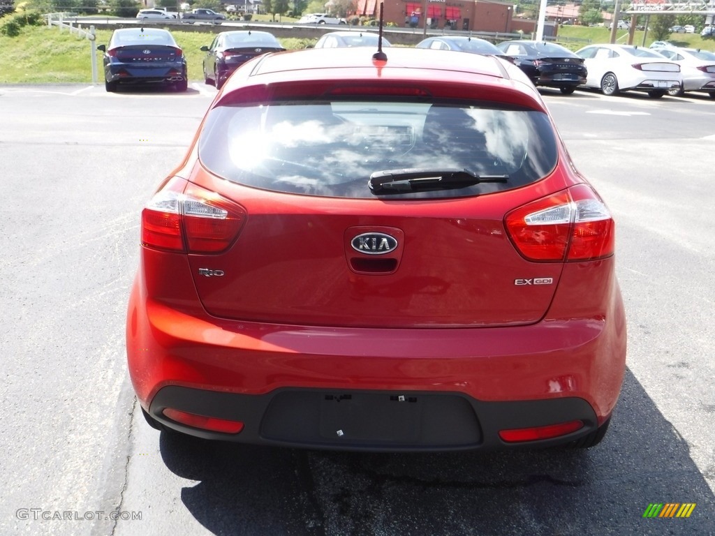 2013 Rio EX 5-Door - Signal Red / Black photo #7