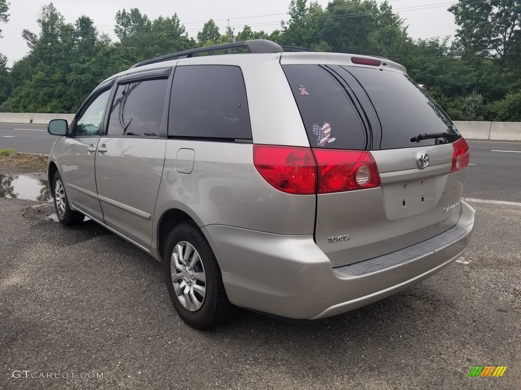2006 Sienna LE - Silver Shadow Pearl / Stone Gray photo #6