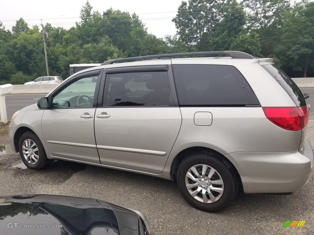 2006 Sienna LE - Silver Shadow Pearl / Stone Gray photo #7