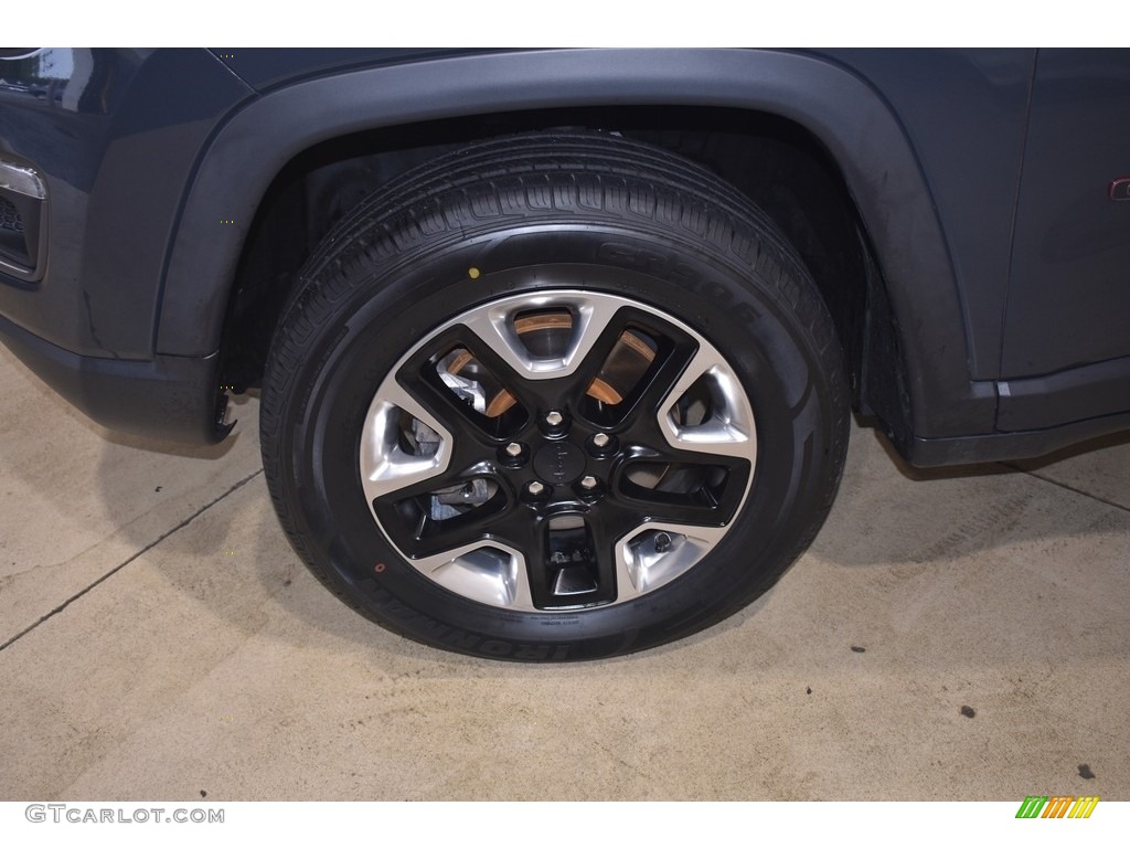 2017 Compass Trailhawk 4x4 - Rhino / Black/Ruby Red photo #5