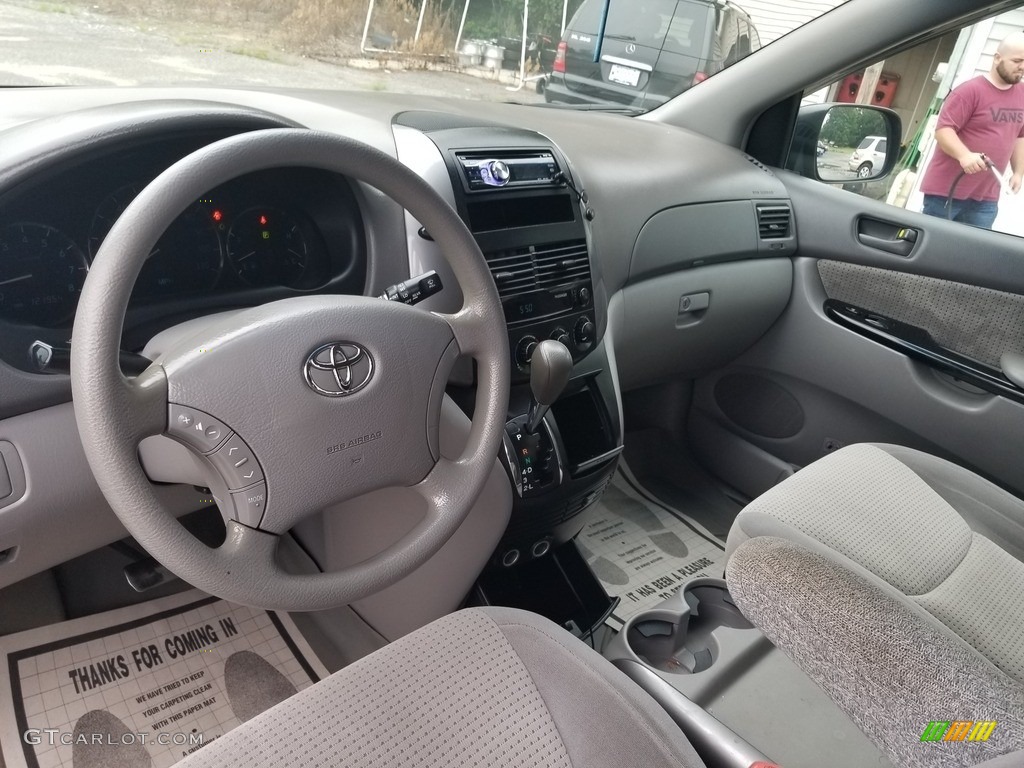 2006 Sienna LE - Silver Shadow Pearl / Stone Gray photo #11