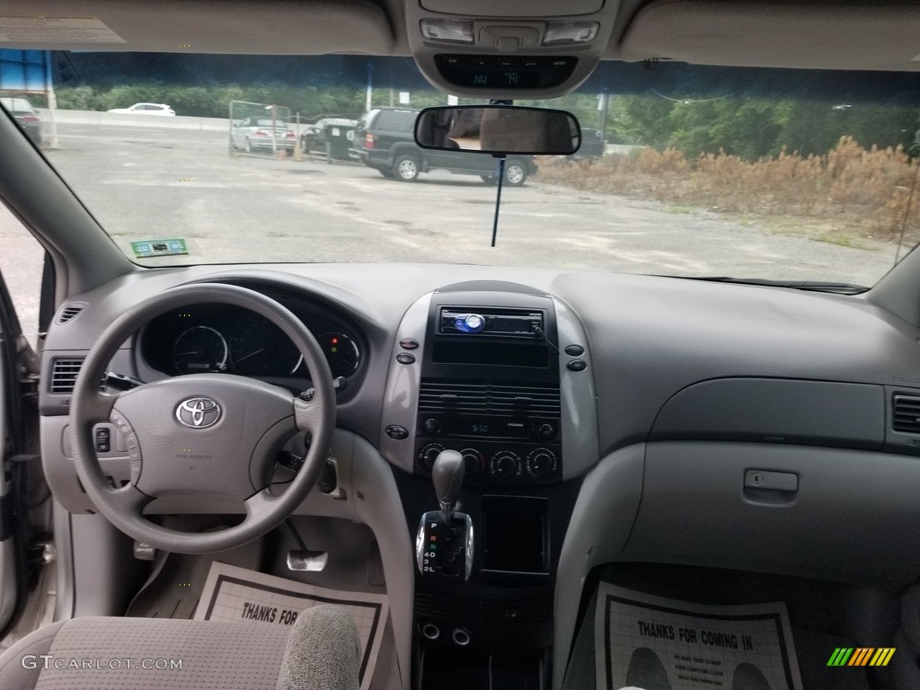2006 Sienna LE - Silver Shadow Pearl / Stone Gray photo #12