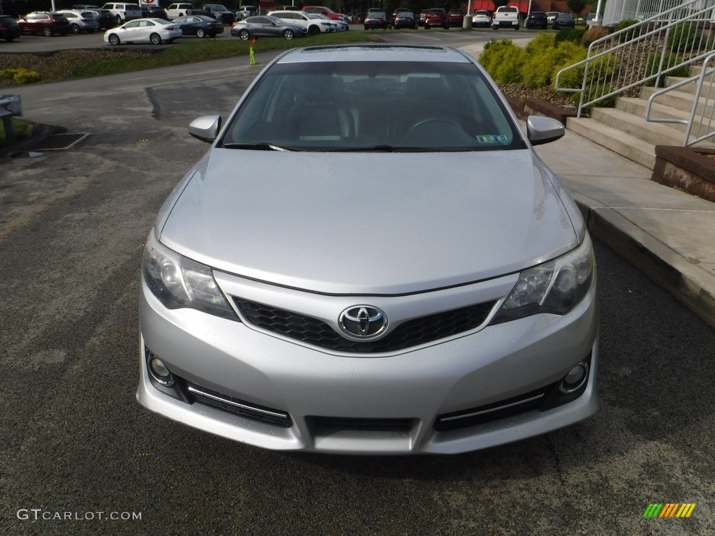 2014 Camry SE V6 - Classic Silver Metallic / Black/Ash photo #10