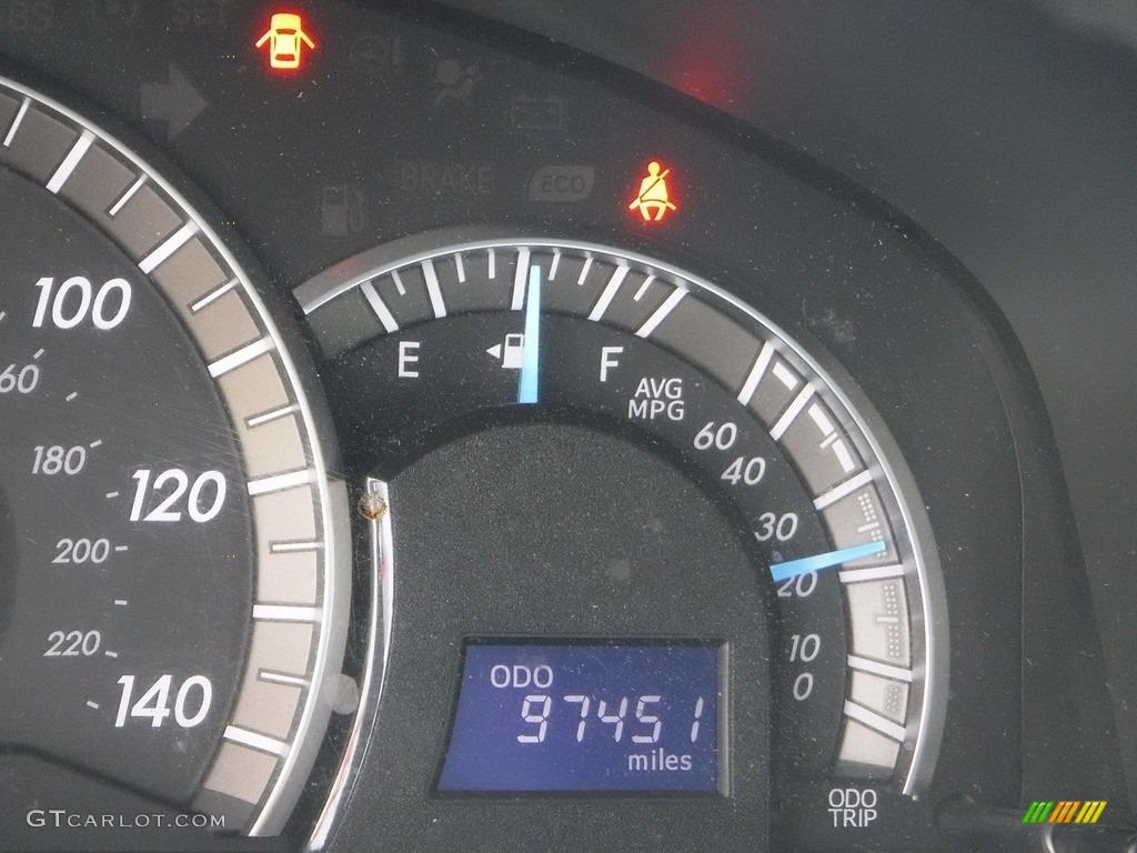 2014 Camry SE V6 - Classic Silver Metallic / Black/Ash photo #30