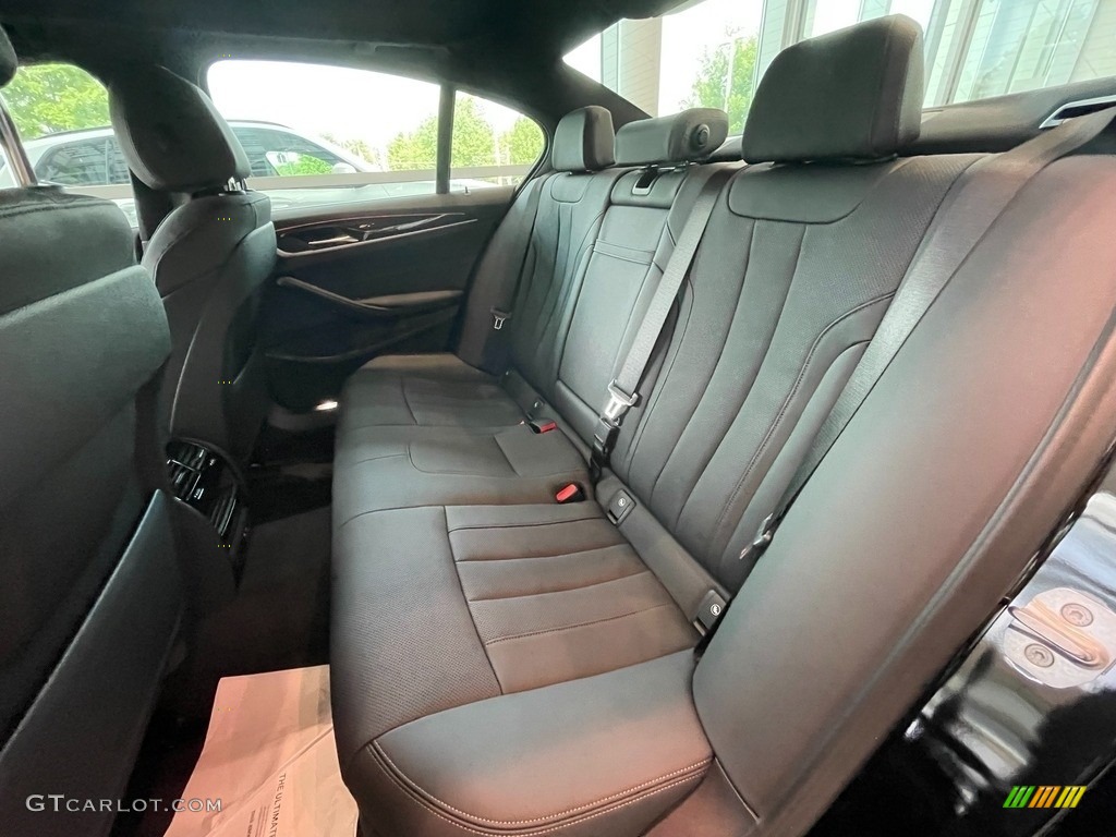 2021 5 Series 530i xDrive Sedan - Black Sapphire Metallic / Black photo #5