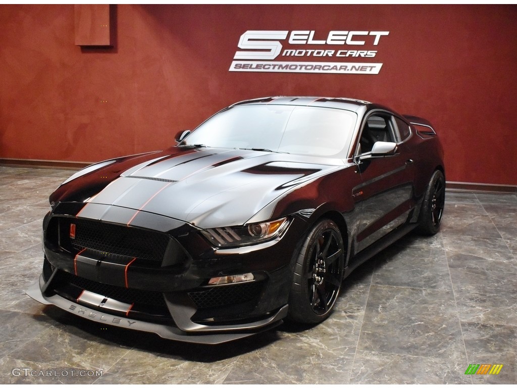 Shadow Black 2017 Ford Mustang Shelby GT350R Exterior Photo #142457405