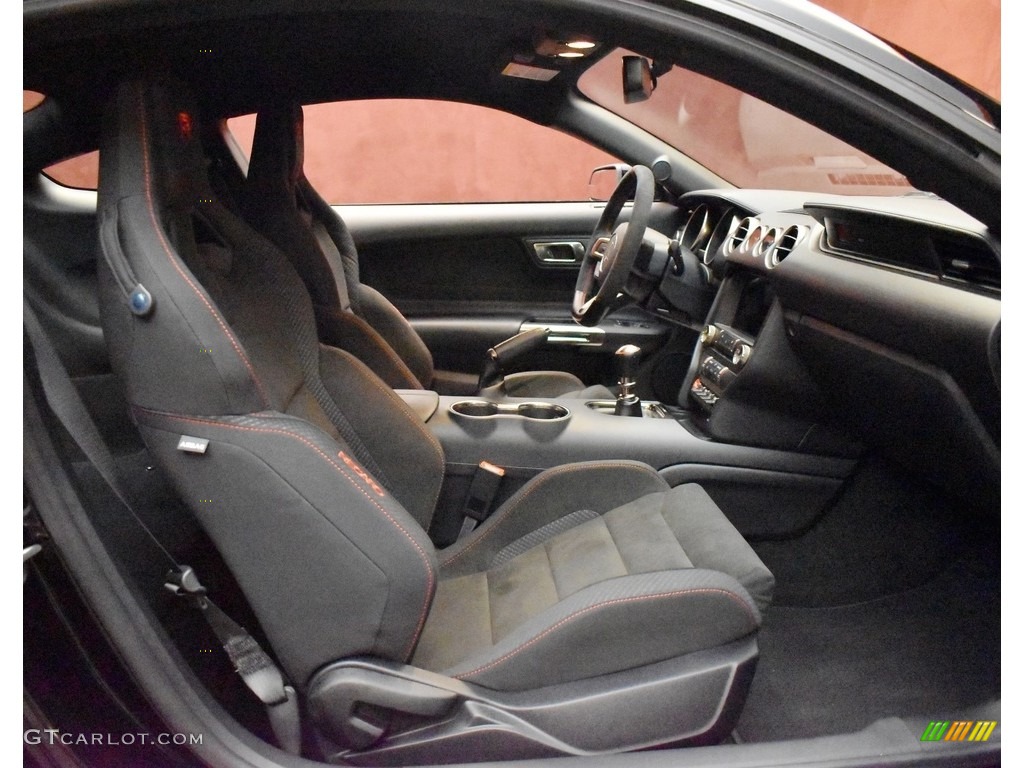 2017 Ford Mustang Shelby GT350R Front Seat Photos