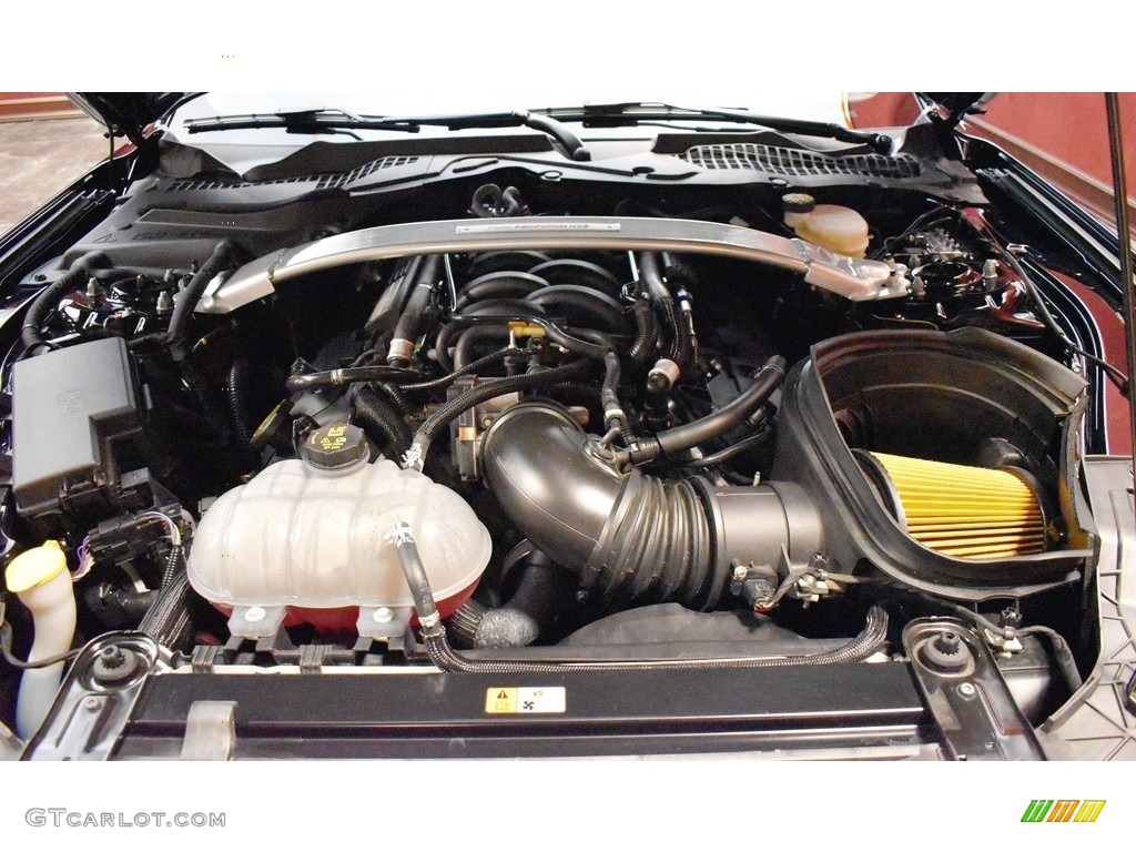 2017 Ford Mustang Shelby GT350R Engine Photos