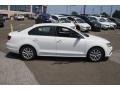 Pure White 2015 Volkswagen Jetta SE Sedan Exterior