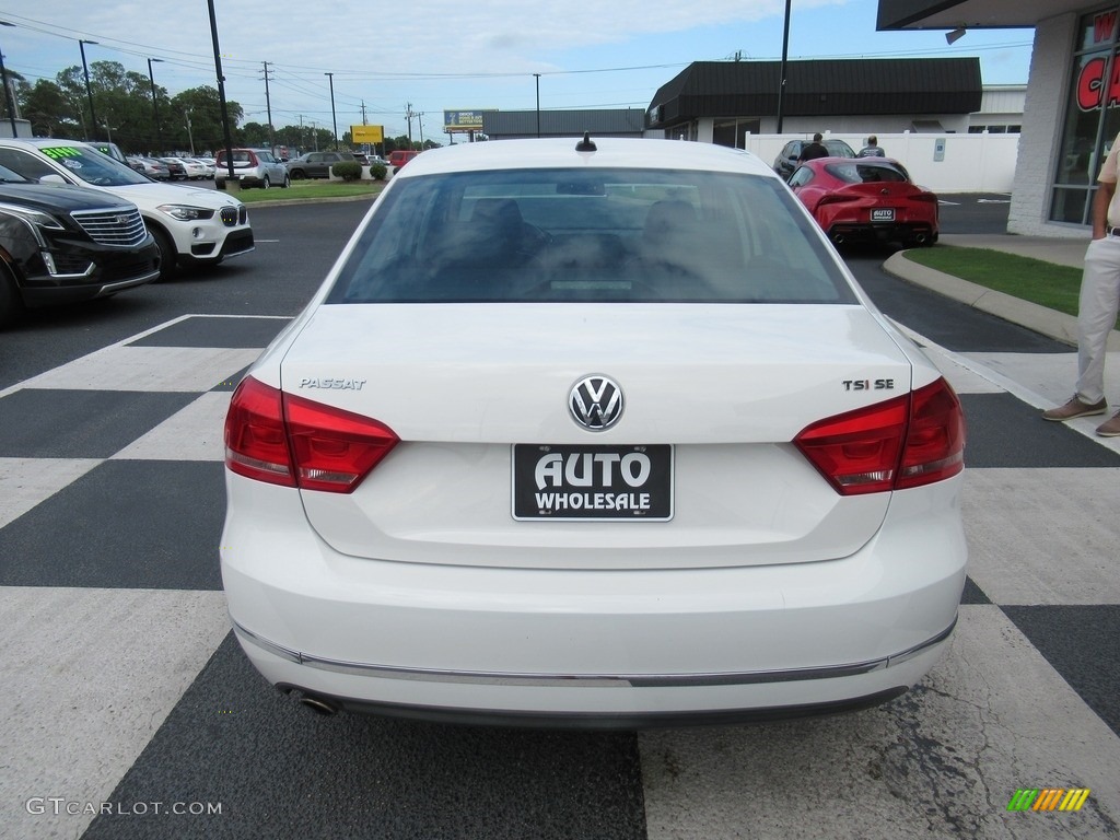 2015 Passat SE Sedan - Candy White / Titan Black photo #4