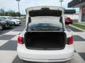 Candy White - Passat SE Sedan Photo No. 5