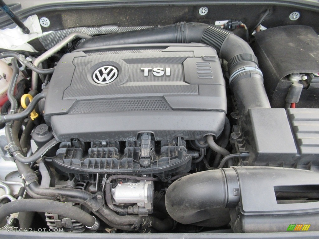 2015 Volkswagen Passat SE Sedan Engine Photos