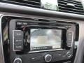 Controls of 2015 Passat SE Sedan