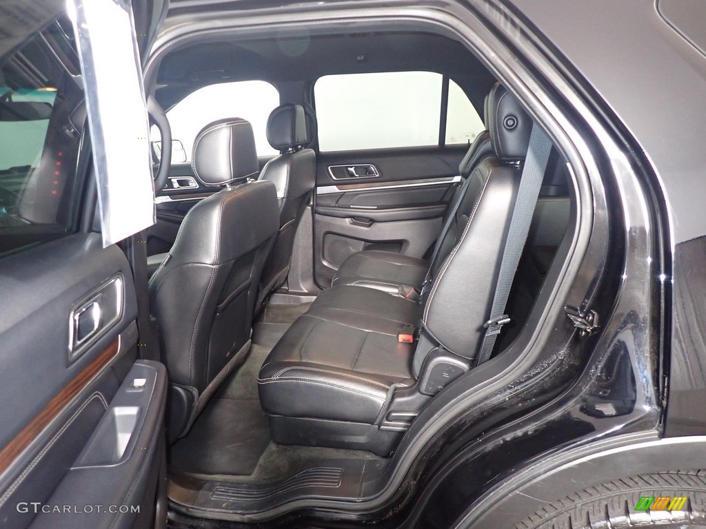 2016 Explorer Limited 4WD - Shadow Black / Ebony Black photo #38