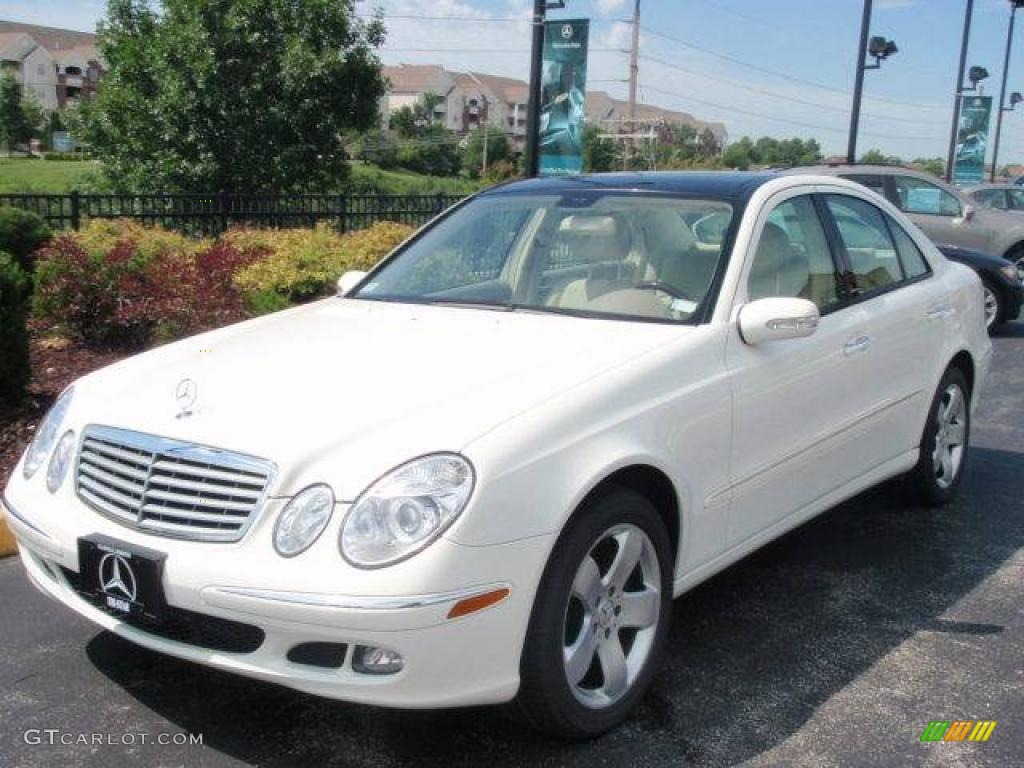 2006 E 350 4Matic Sedan - Alabaster White / Stone photo #1