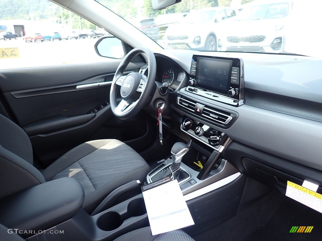 2022 Seltos LX AWD - Steel Gray / Black photo #12