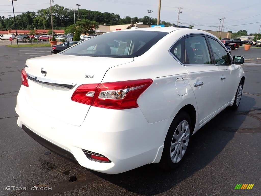 2017 Sentra SV - Aspen White / Charcoal photo #8
