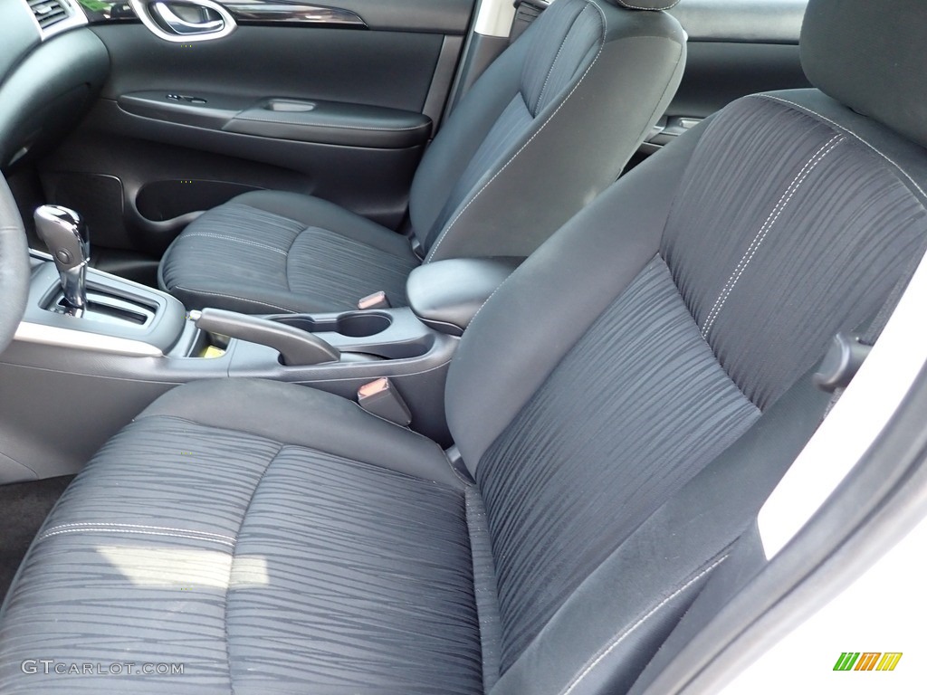 2017 Sentra SV - Aspen White / Charcoal photo #20