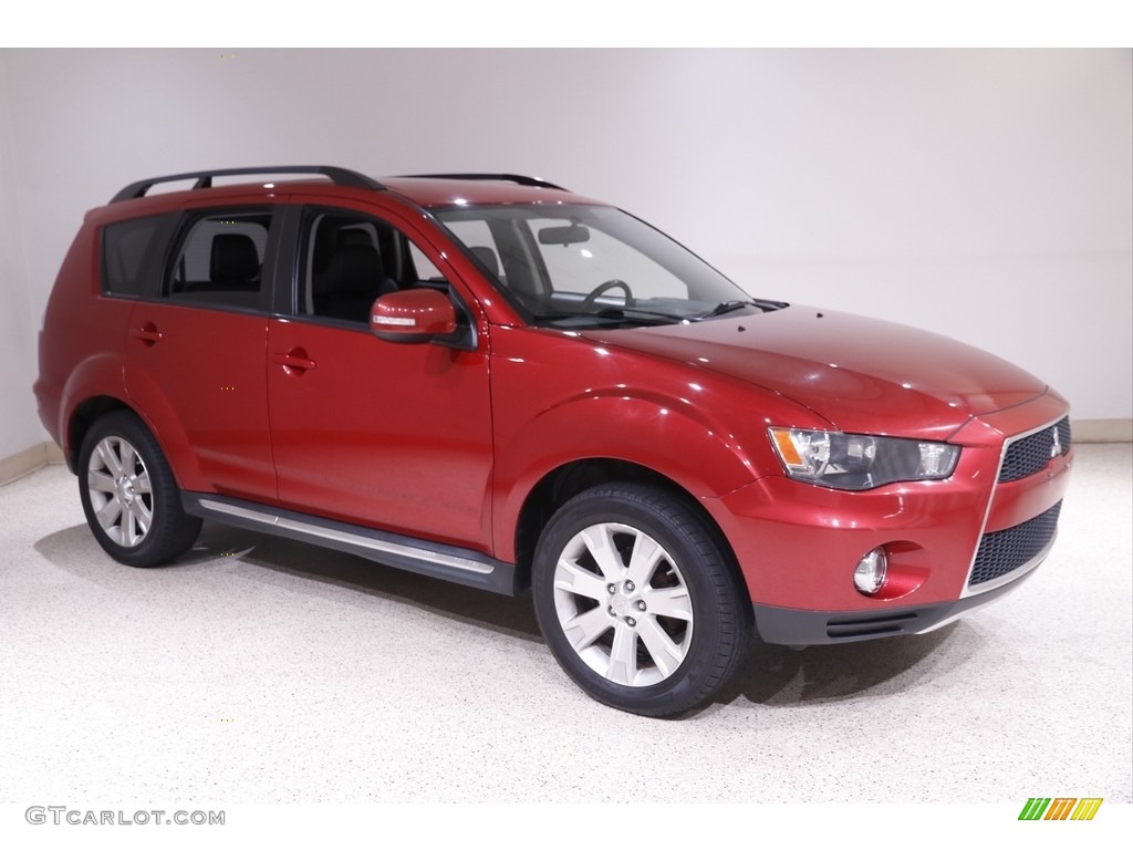 Rally Red Metallic Mitsubishi Outlander