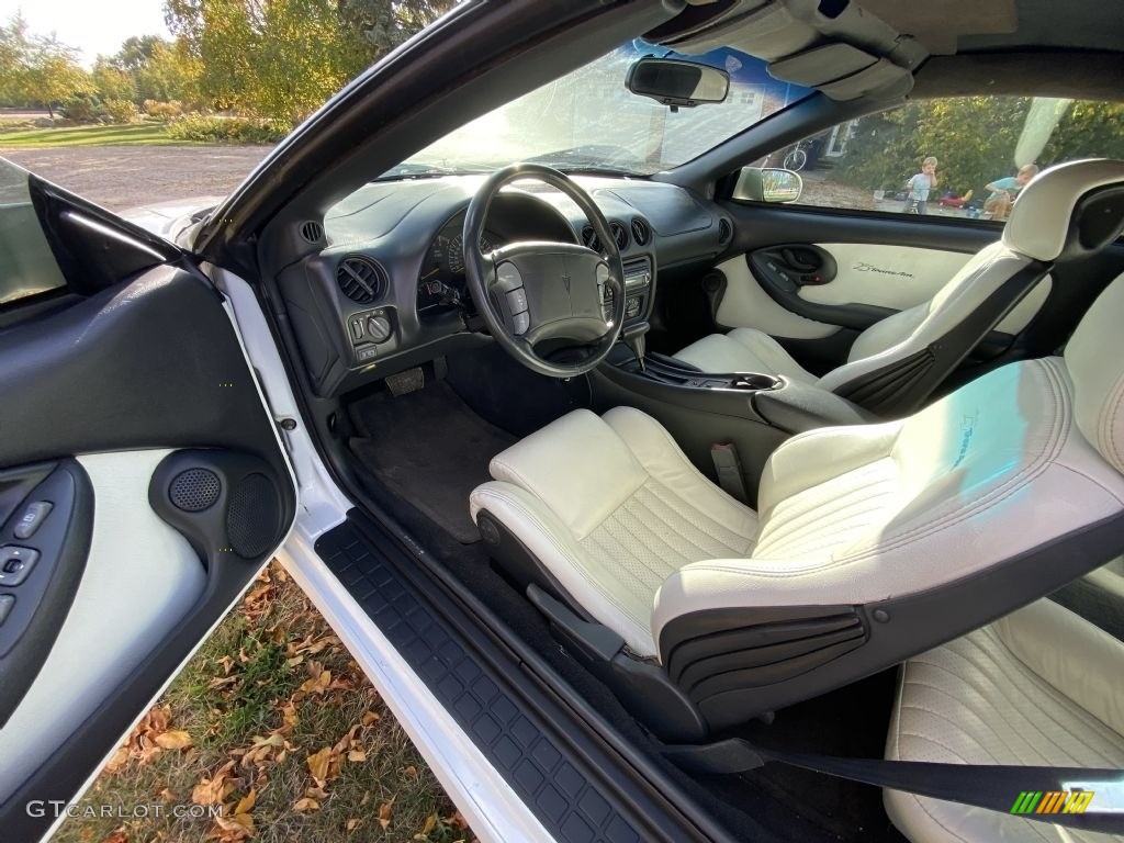 1994 Pontiac Firebird Trans Am Convertible 25th Anniversary Front Seat Photo #142467377