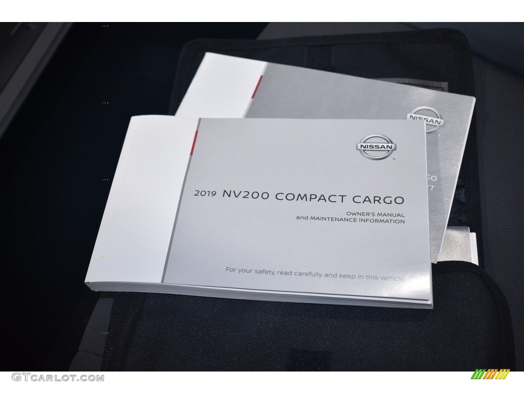 2019 NV200 SV - Fresh Powder White / Gray photo #14