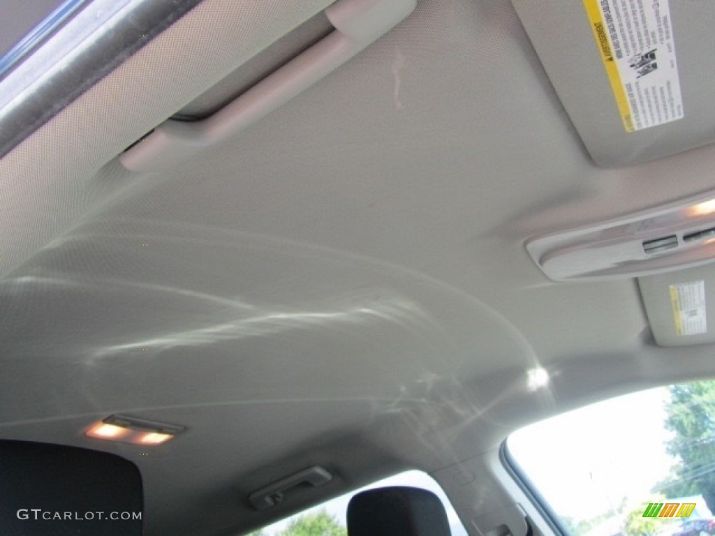 2015 Terrain SLE - Carbon Black Metallic / Jet Black photo #23
