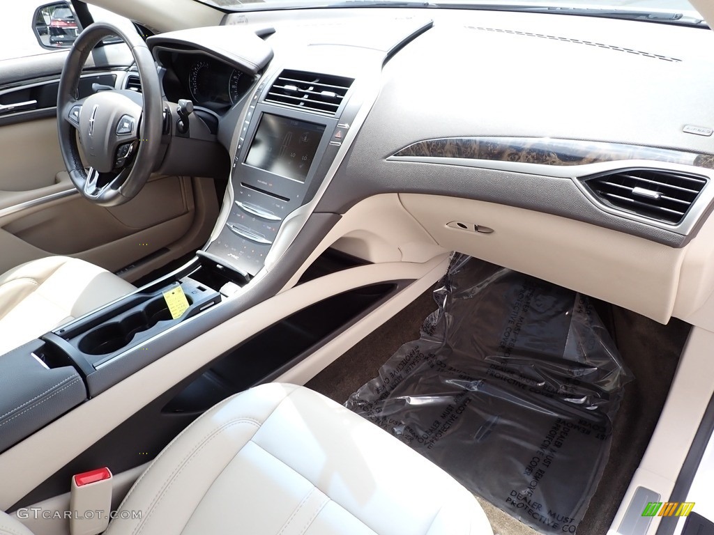 Cappuccino Interior 2016 Lincoln MKZ 2.0 AWD Photo #142468997