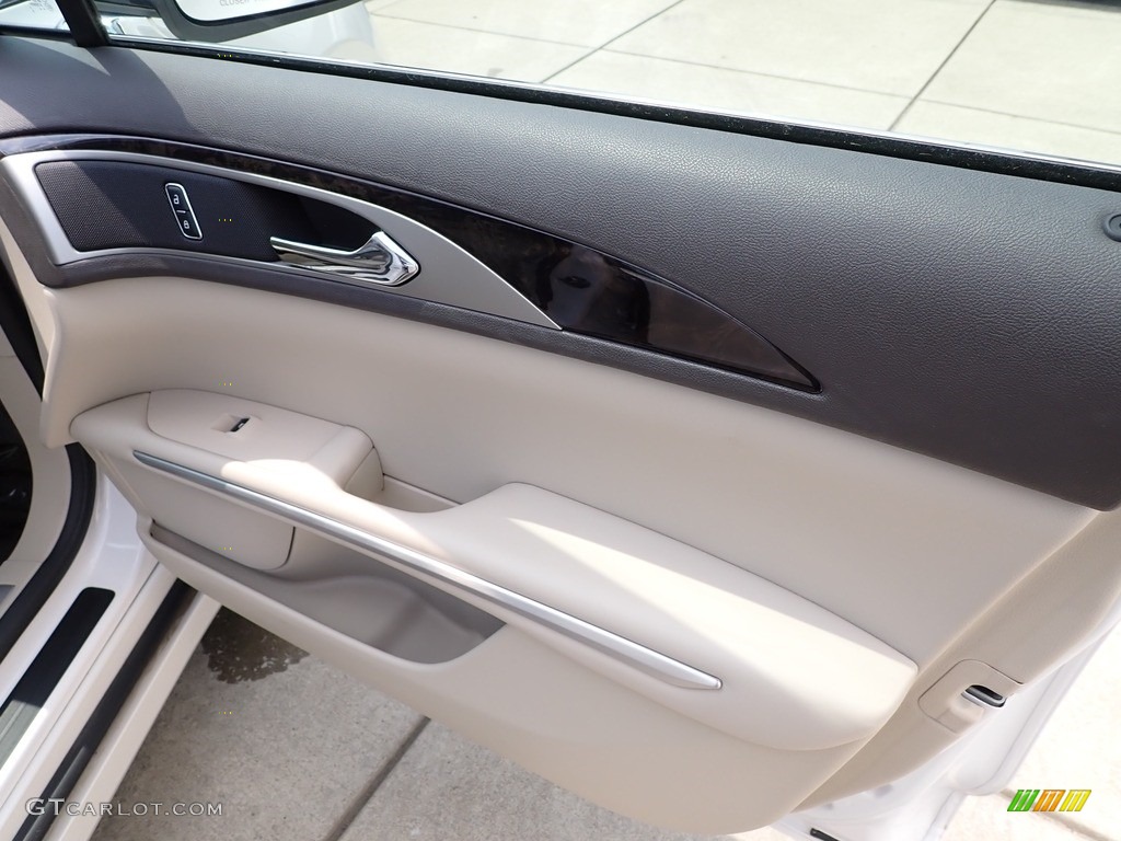 2016 Lincoln MKZ 2.0 AWD Cappuccino Door Panel Photo #142469036