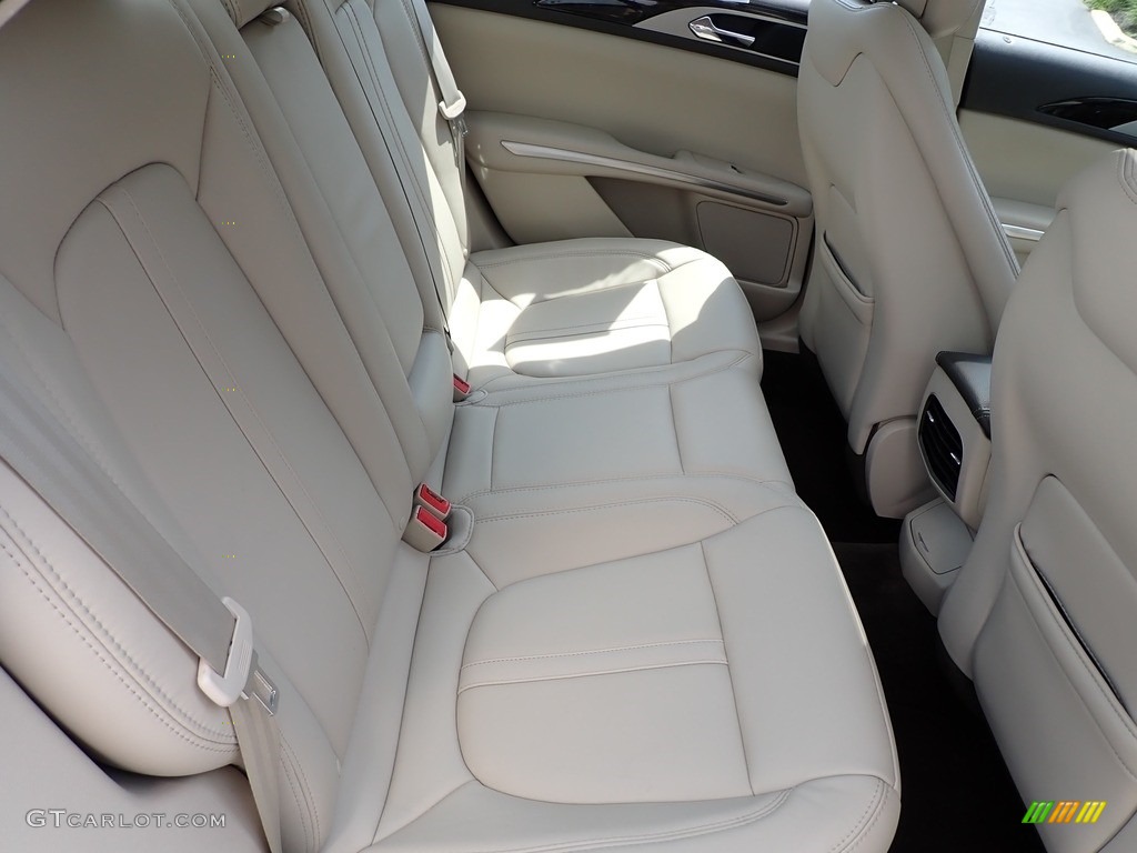 2016 Lincoln MKZ 2.0 AWD Rear Seat Photo #142469054
